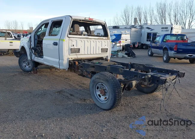 1FD7W2B61HEC90494: 44154227