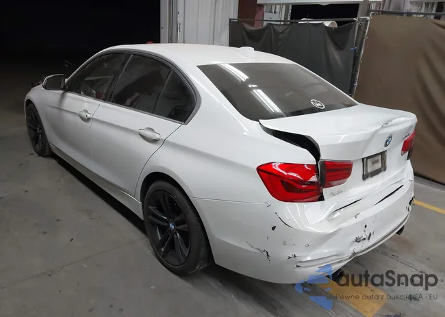 WBA8B3G54HNU34997: 44154232