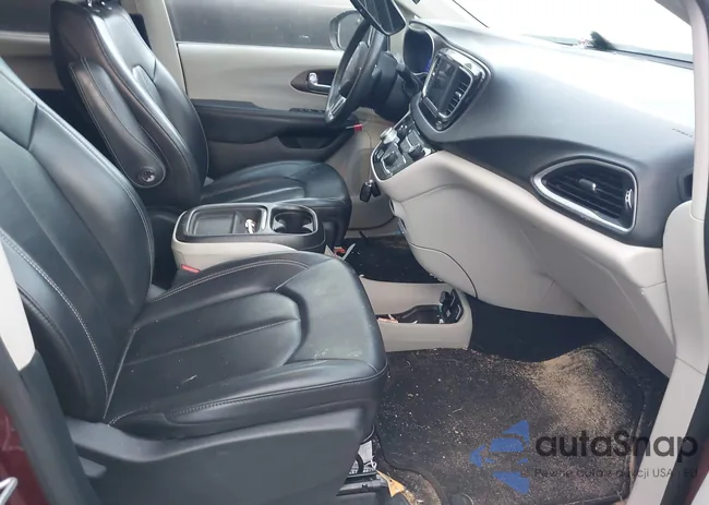 2C4RC1DG7LR163654: 44154282