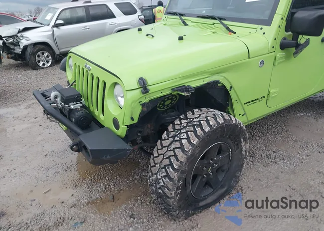 1C4BJWDG9DL558661: 44154439