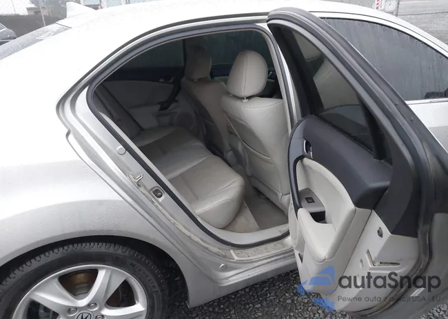 JH4CU2F67AC015800: 44154450