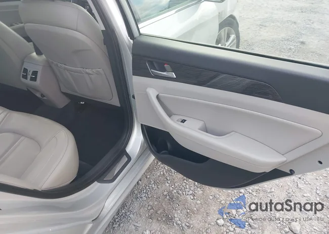 5NPE34AF9JH626187: 44155519