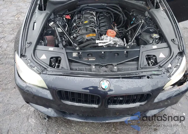 WBA5B1C52ED483713: 44155595