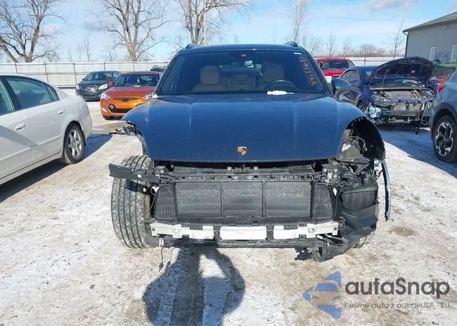 WP1AA2AY7KDA00718: 44155651