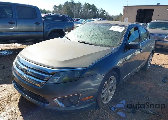 3FAHP0JA8CR206912: 44155749