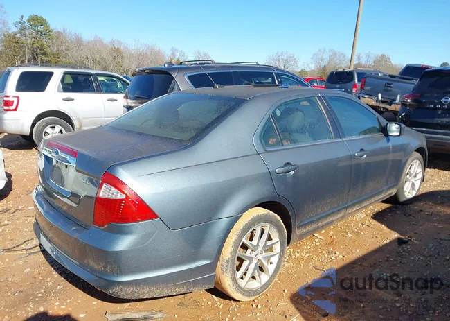 3FAHP0JA8CR206912: 44155749