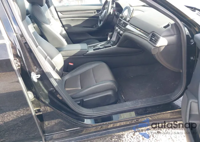 1HGCV1F31NA020959: 44155778