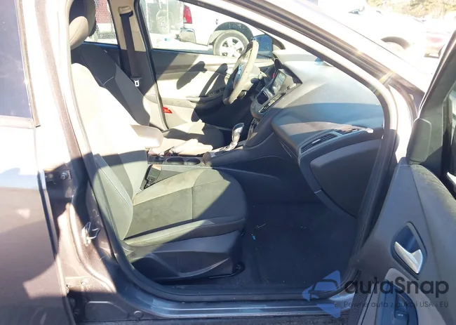 1FADP3F29DL286027: 44155881