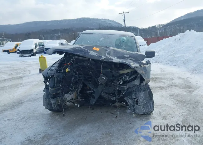 1C6RR7KG6JS146917: 44155992