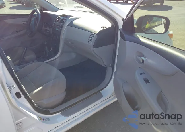 2T1BU4EE0DC009009: 44155090