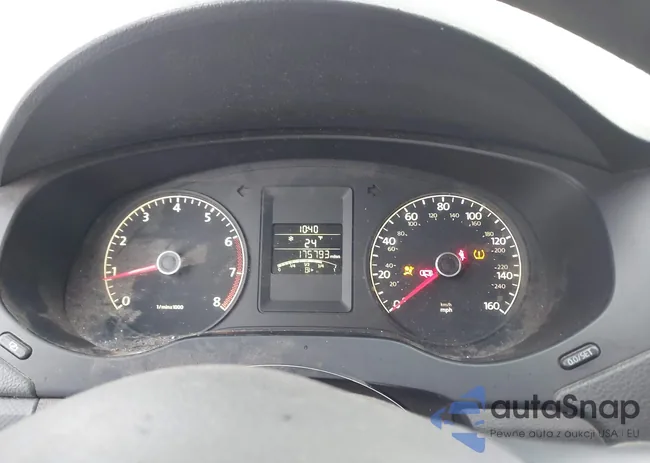 3VW1K7AJ2BM043718: 44155118