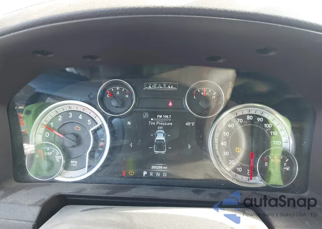 3C6UR5FL3FG528133: 44155140