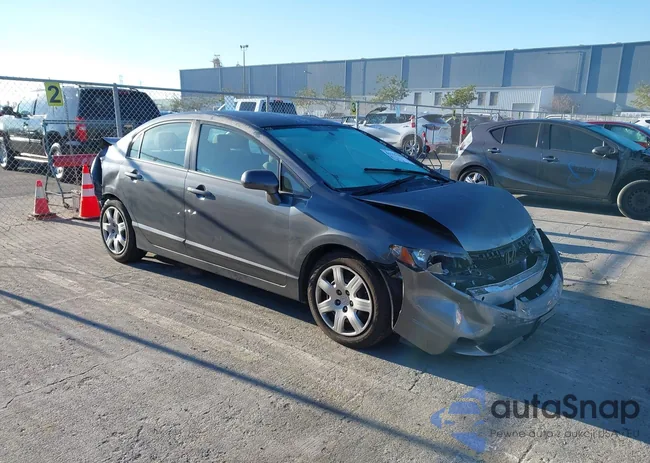 2HGFA1F5XBH300872: 44155183