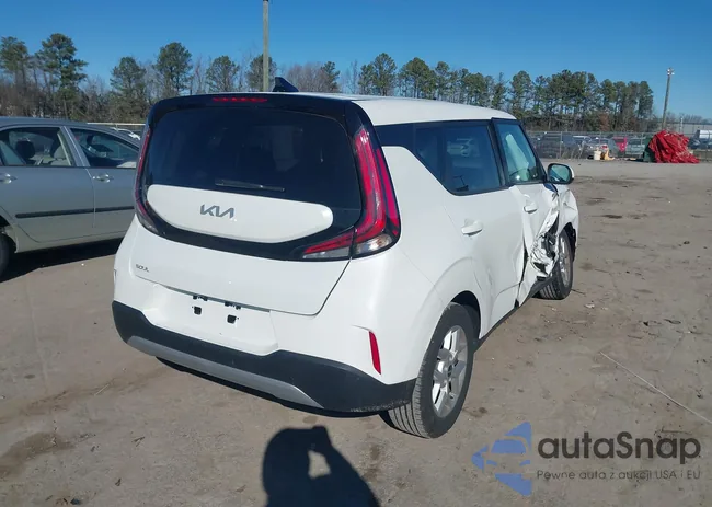 KNDJ23AUXR7239027: 44155199