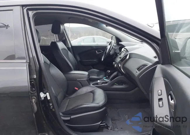 KM8JU3AG1FU974556: 44155216