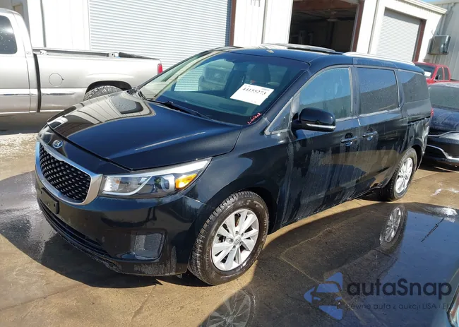 KNDMB5C1XG6197909: 44155273