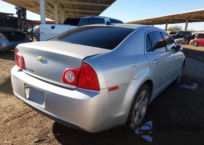 1G1ZC5E0XCF384285: 44155298