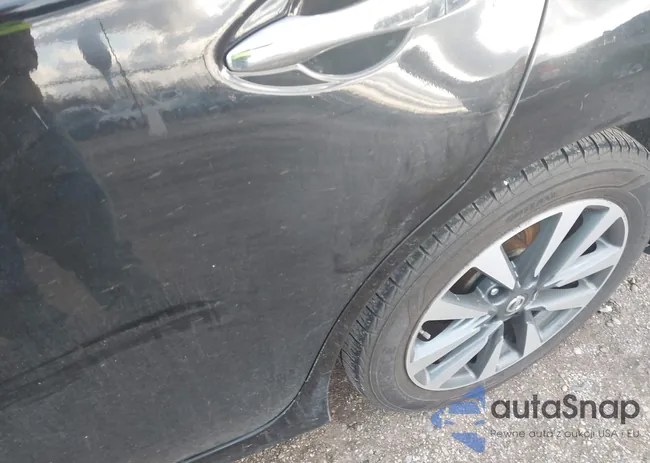 1N4AL3AP5HC116643: 44155343