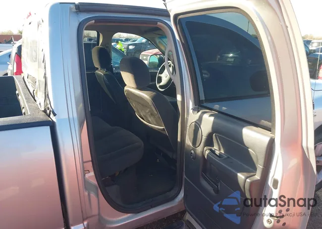 1D7HA18DX3J599944: 44155350