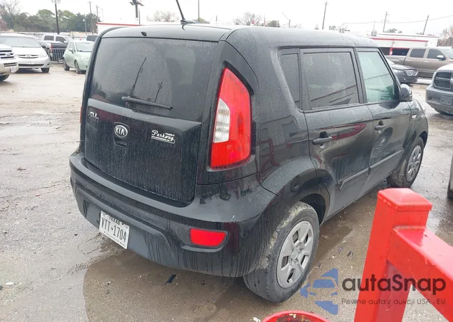 KNDJT2A50D7613976: 44155363