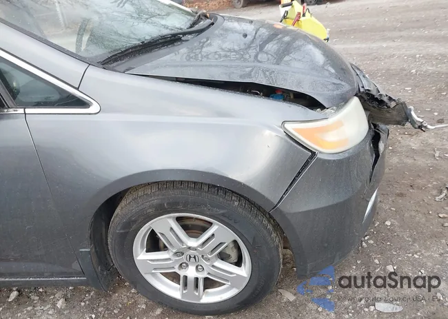 5FNRL5H9XBB093256: 44156477