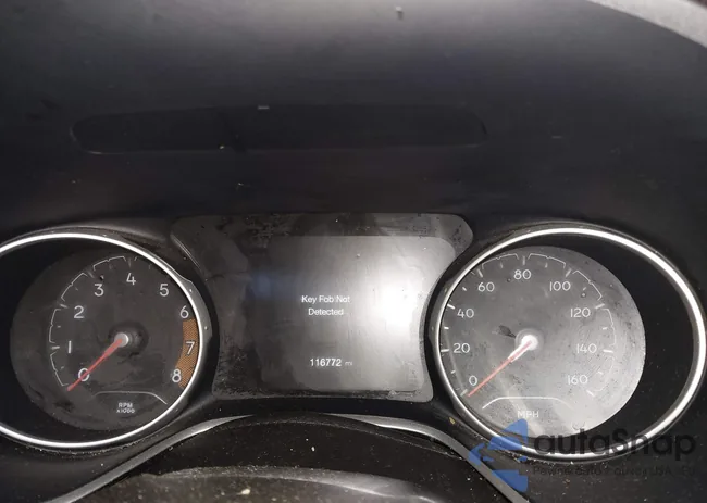 3C4NJDBB9JT161749: 44156578