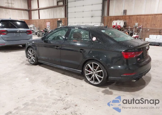 WAUB1GFF9H1076278: 44156653