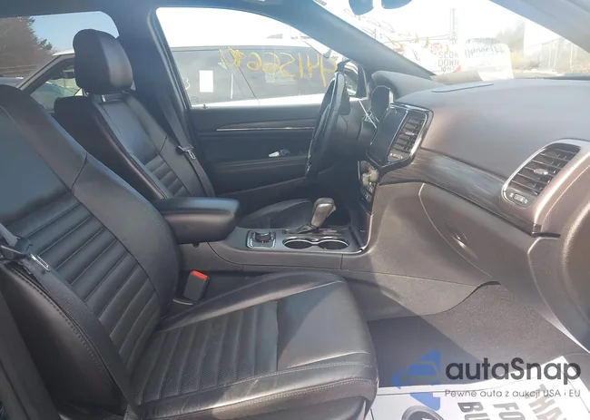 1C4RJFBG5LC374267: 44156690