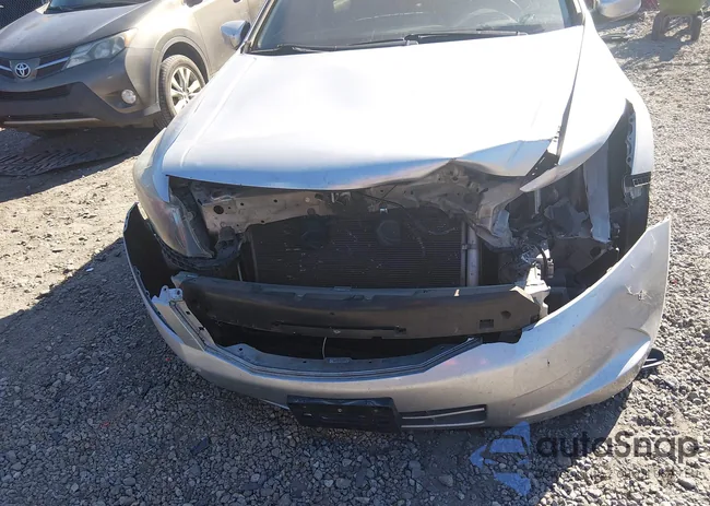 1HGCP2F3XAA041528: 44156703