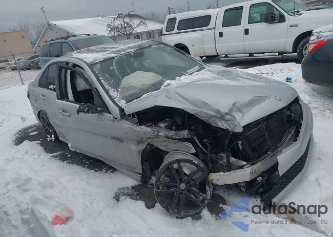 WDDGF4HB5DR292973: 44156735