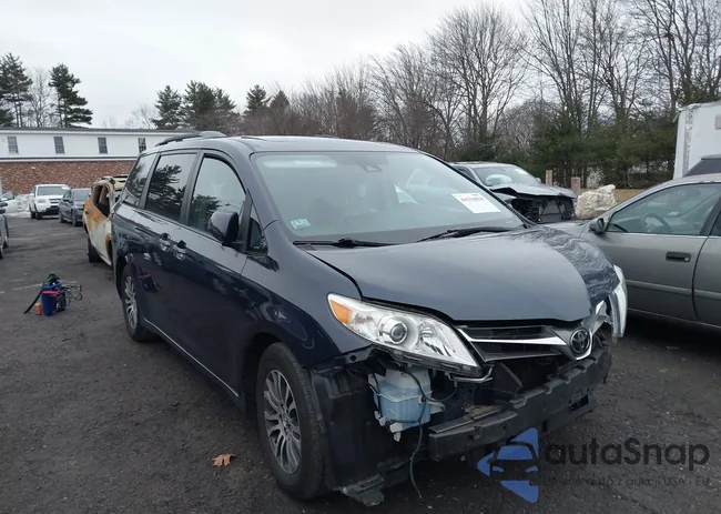 5TDYZ3DC7JS905476: 44156824