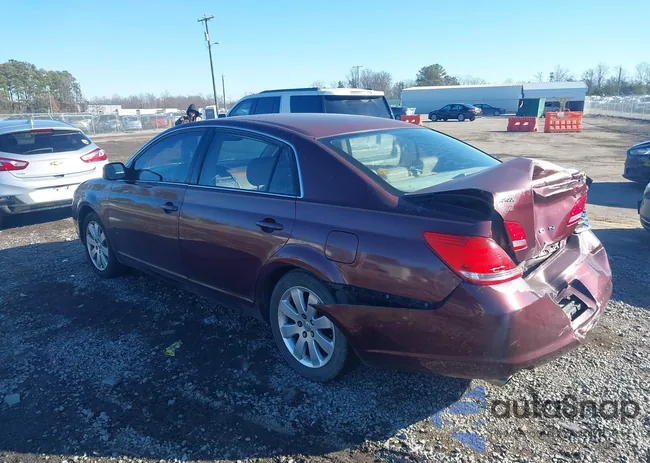 4T1BK36B56U067042: 44156879