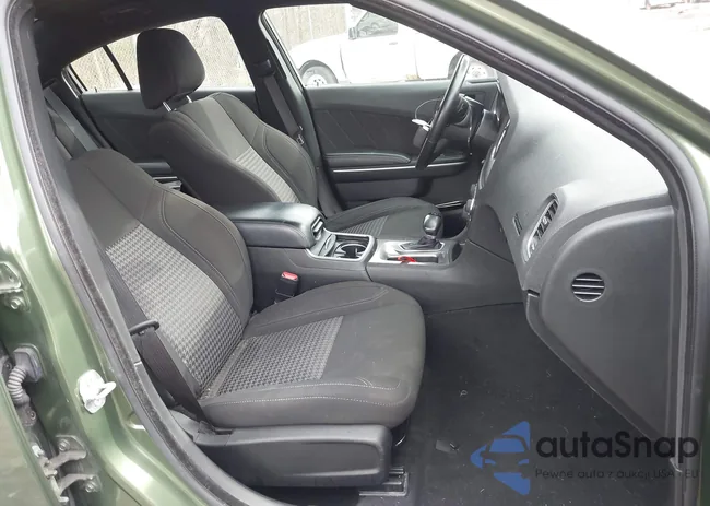 2C3CDXBG4PH530034: 44156880