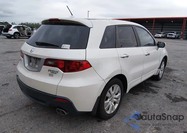 5J8TB2H58BA001995: 44156886