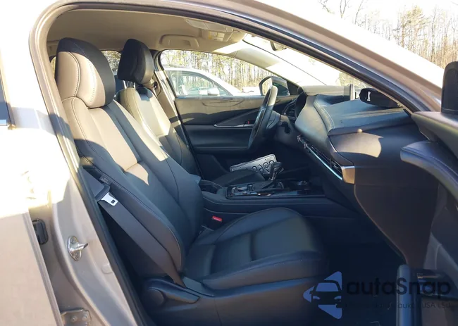 3MVDMBBM6RM662952: 44156925