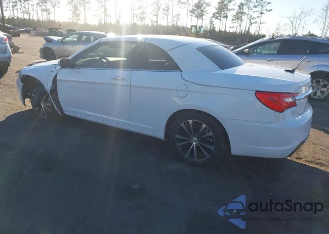 1C3BC8EG9BN600482: 44156928