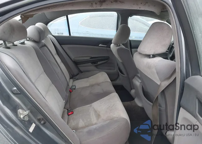 1HGCP26348A090167: 44157018