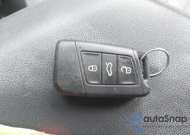 3VWC57BU5KM101121: 44157053