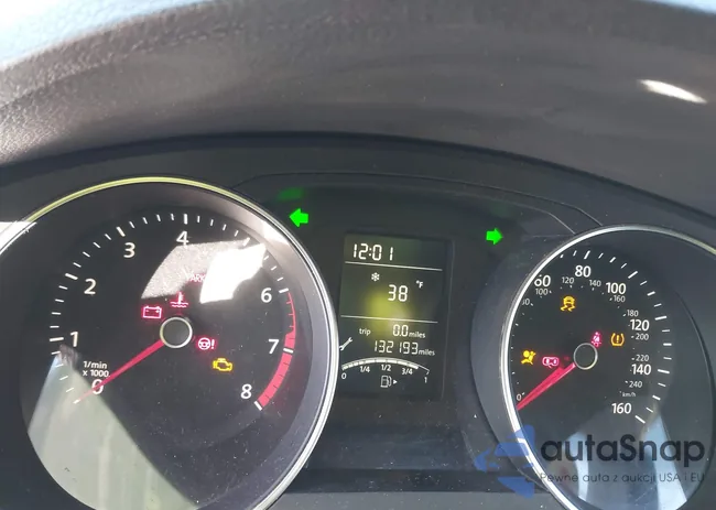 3VW2B7AJ2HM365210: 44156055