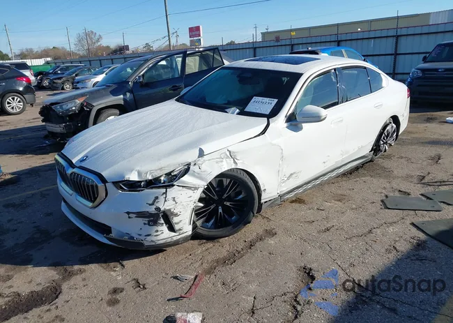 WBA43FJ06RCR53833: 44156139