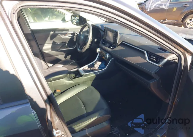 JTMC1RFV4KD011015: 44156145