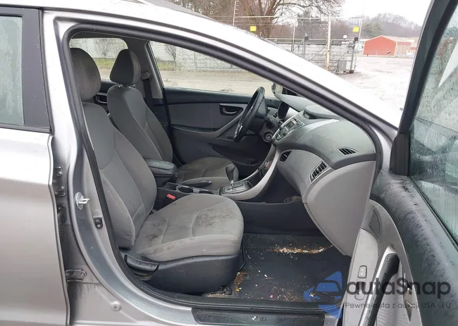 KMHDH4AE6DU939577: 44156205