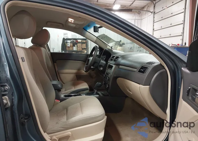 3FAHP0HA3BR237201: 44156218