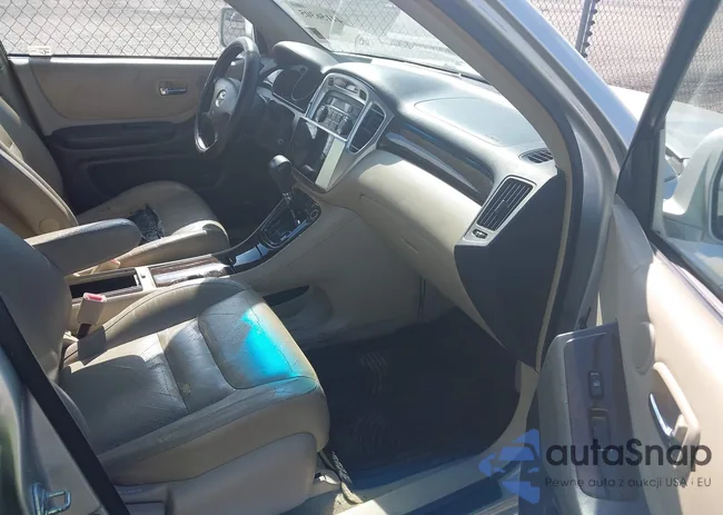 JTEGF21A830088697: 44156305