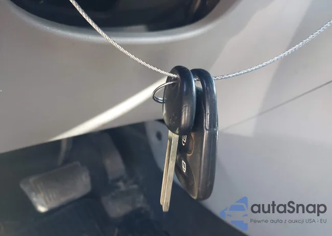 KMHCT4AE0HU374016: 44156322