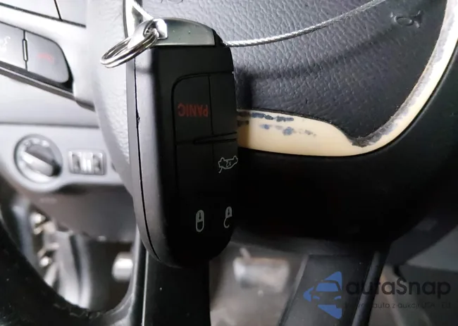 2C3CDXAT3FH817460: 44156326