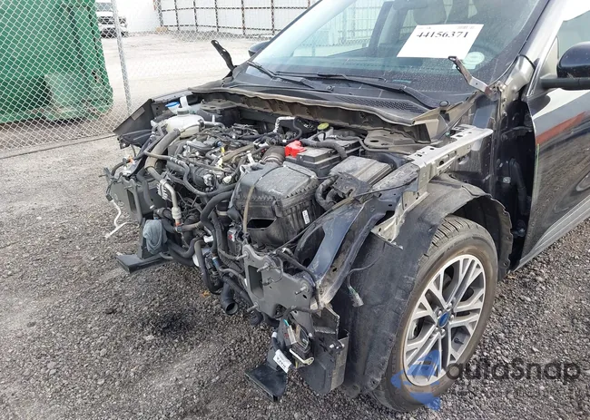 1FMCU9H6XMUA32589: 44156371