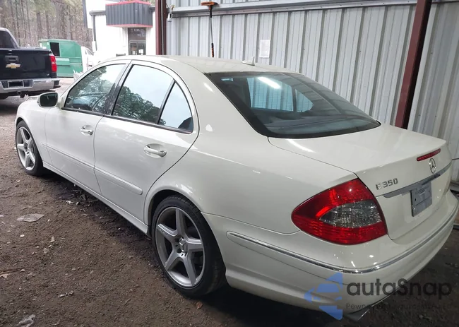 WDBUF56X09B424392: 44156373