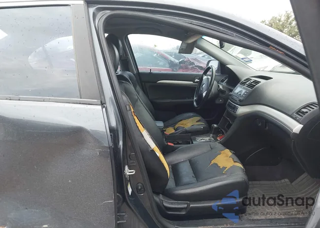 JH4CL96844C032314: 44156376