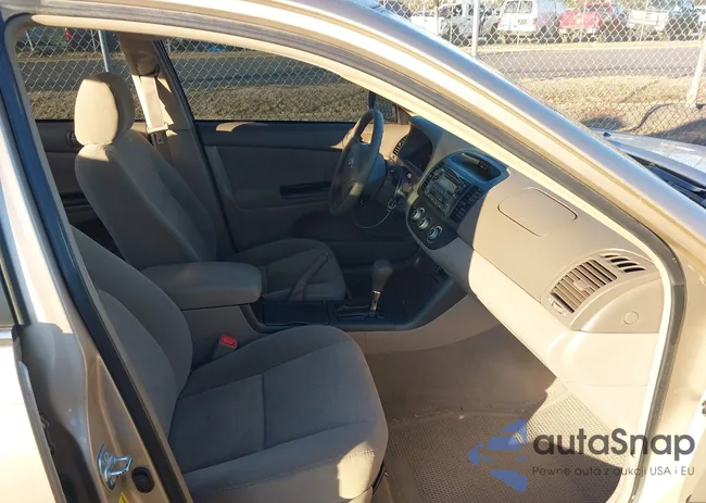 4T1BE30K95U513529: 44157458